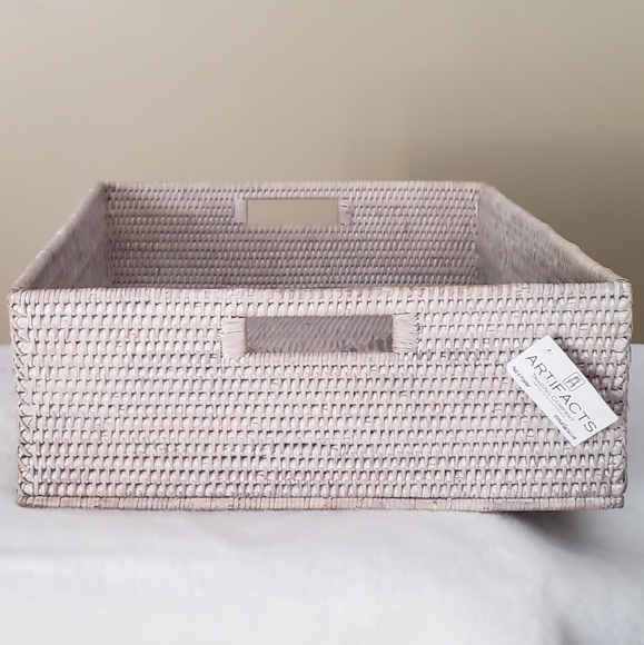 Pottery Barn Tava Handwoven Rattan large rectangular storage basket - Picture 4 of 4